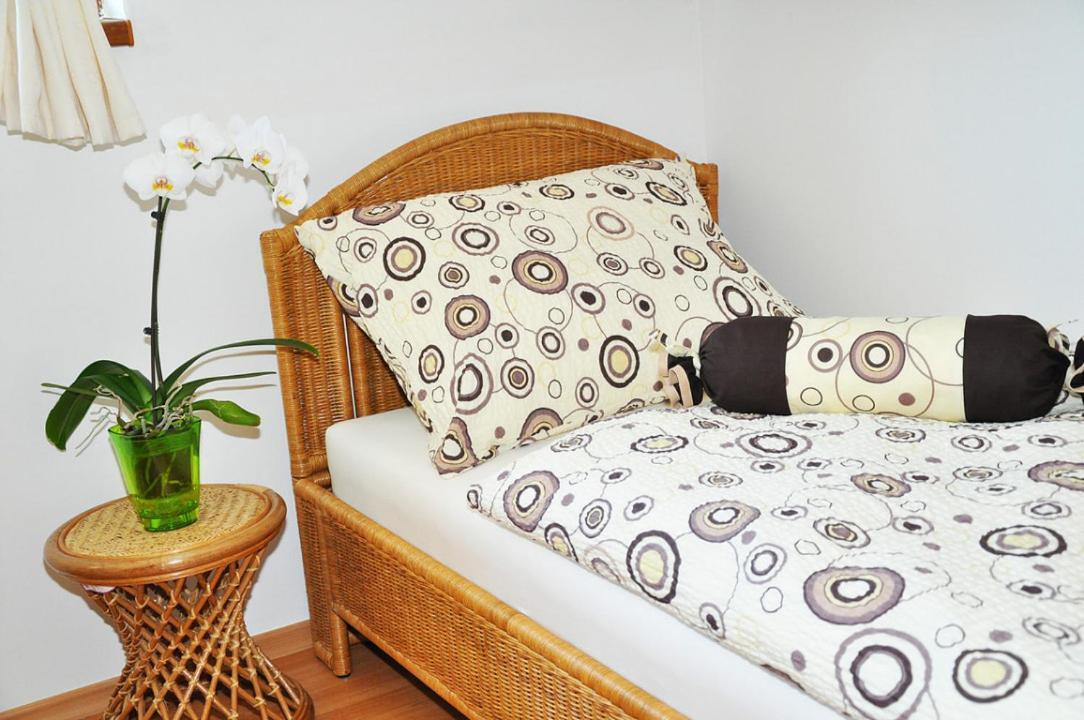 Ekofarma Horni Chrastany Hotel Lhenice Exterior photo